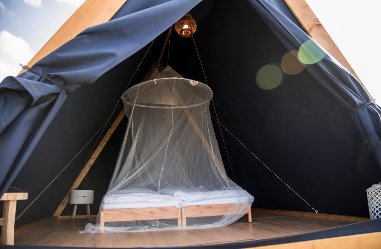 Lupa Tent Budakalasz Εξωτερικό φωτογραφία